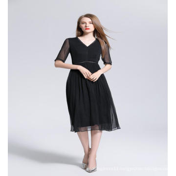 In the summer of 2019 the new ladies' OL commuter upscale elegant temperament white silk dress